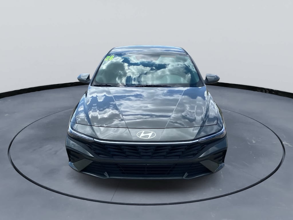 Used 2026 Hyundai Elantra SE Sedan