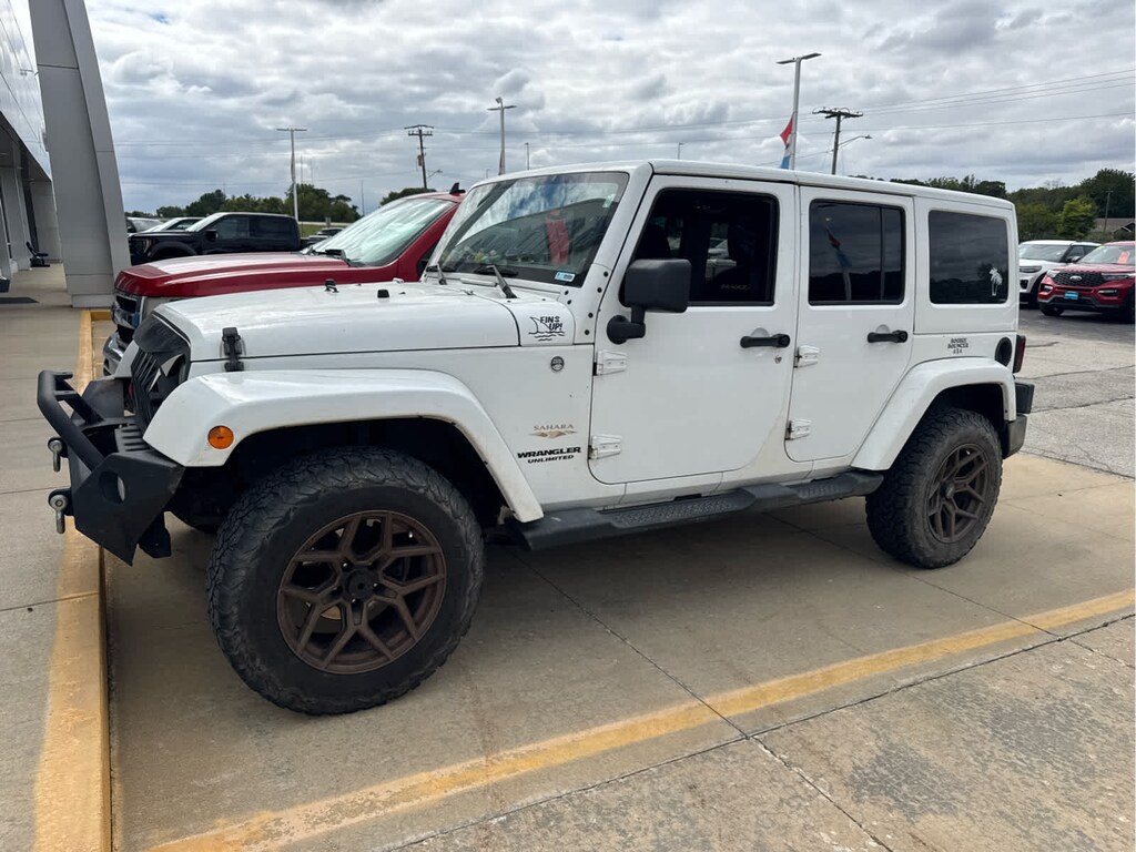 Used 2013 Jeep Wrangler Unlimited Sahara SUV