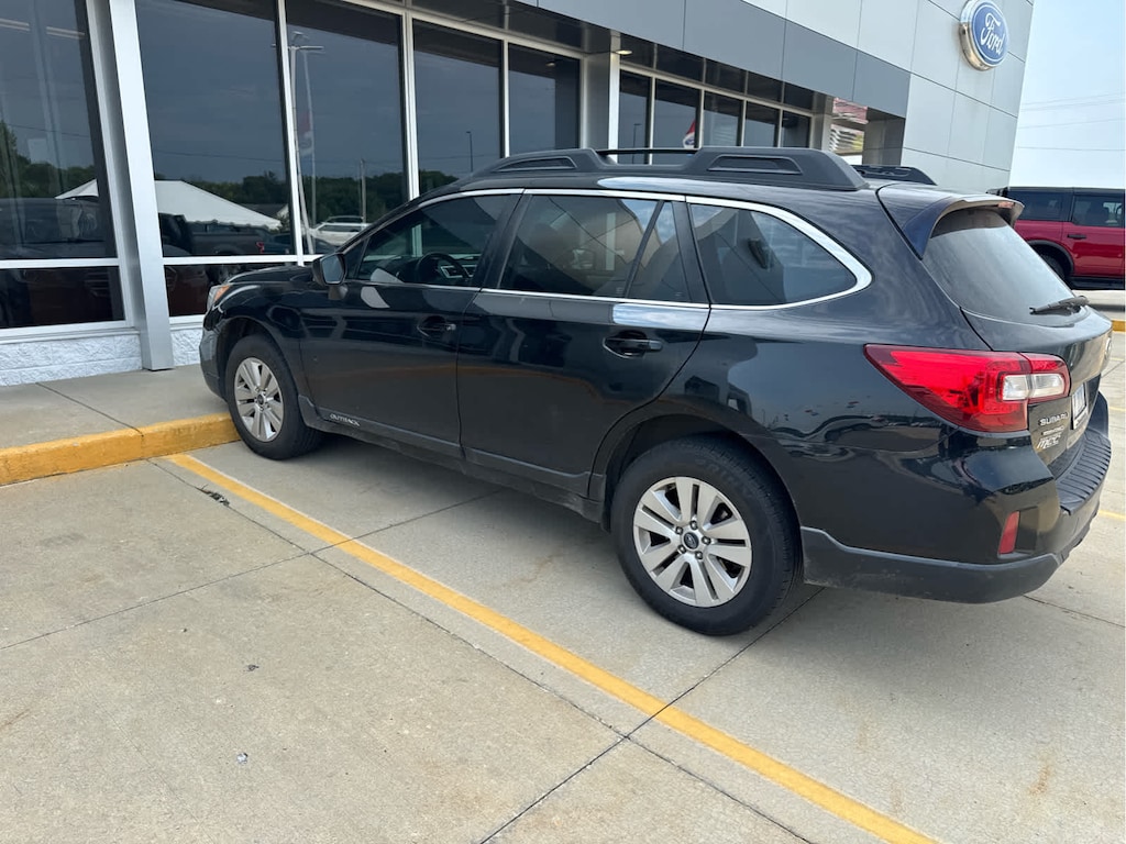 Used 2017 Subaru Outback SUV