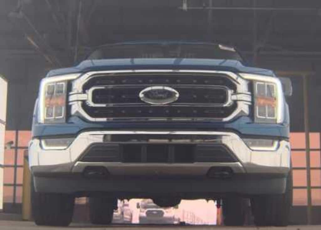 Used 2023 Ford F-150 XLT 4WD Supercrew 5.5 Box Truck SuperCrew Cab