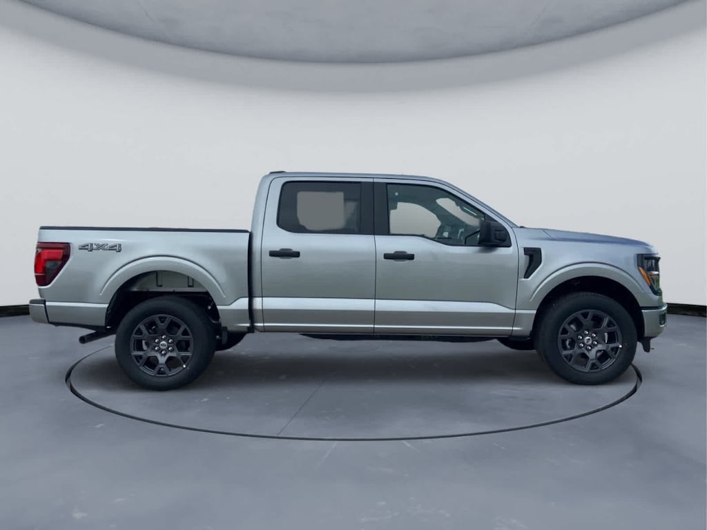 New 2026 Ford F-150 STX 4WD Supercrew 5.5 Box 4WD SuperCrew 5.5 Box
