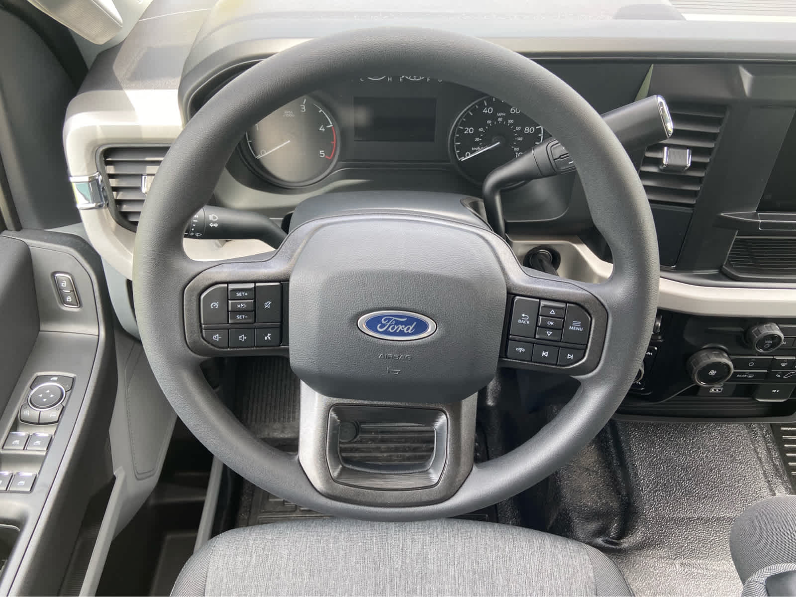 2026 Ford F-250 Super Duty XL - Photo 24