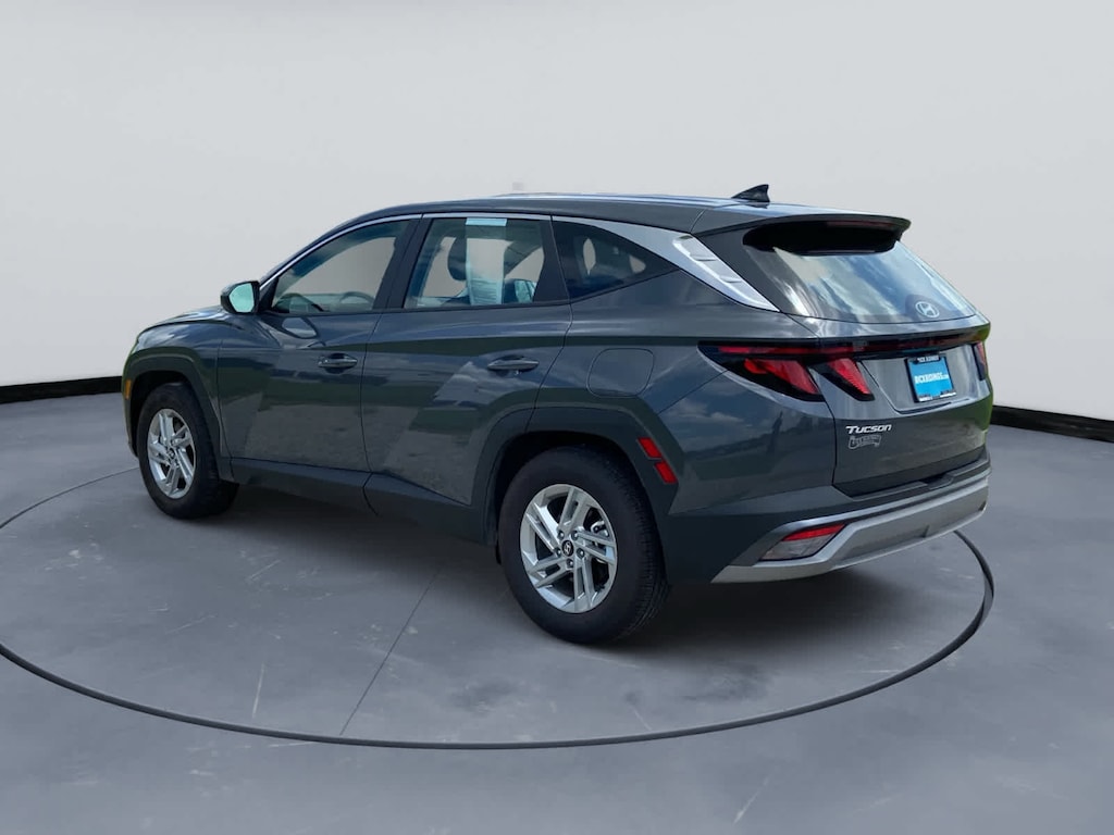Used 2026 Hyundai Tucson SE SUV