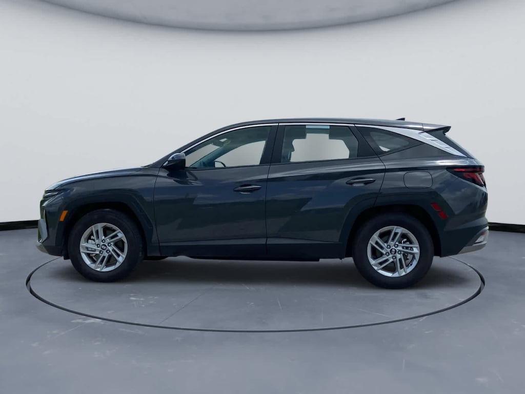 Used 2026 Hyundai Tucson SE SUV