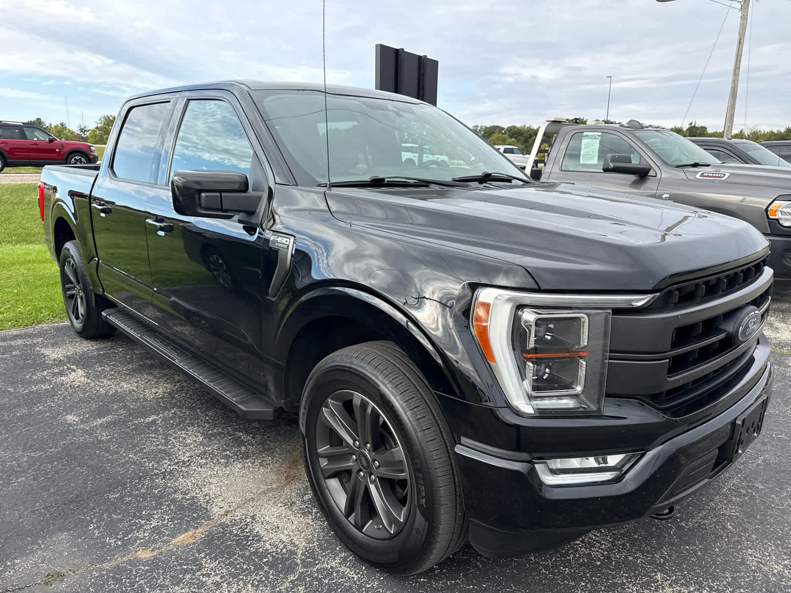 Used 2021 Ford F-150 Lariat 4WD Supercrew 5.5 Box Truck SuperCrew Cab