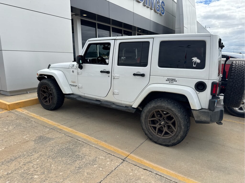 Used 2013 Jeep Wrangler Unlimited Sahara SUV