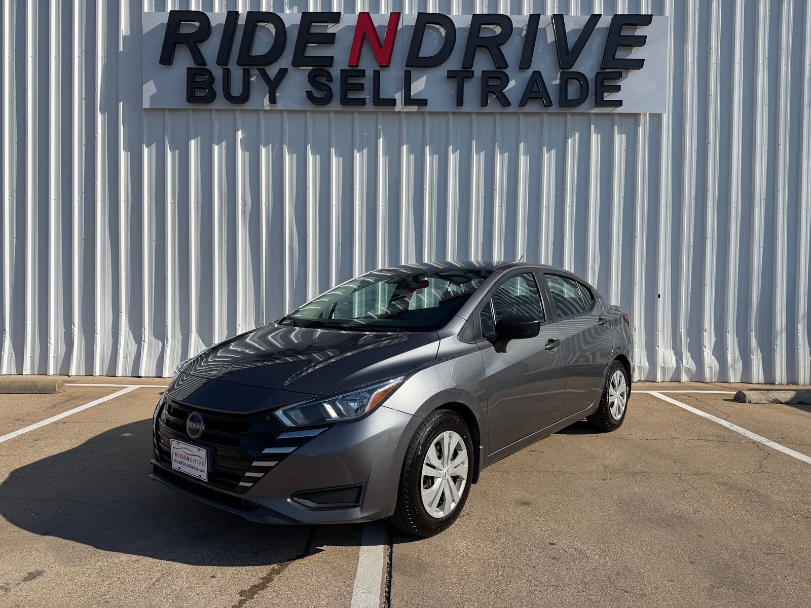 2023 Nissan Versa Sedan