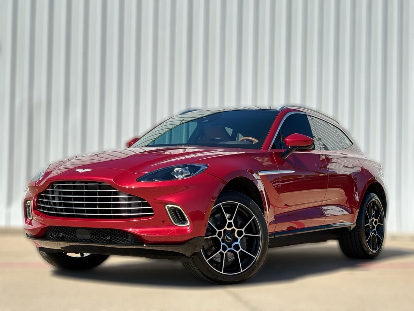 2021 Aston Martin DBX
