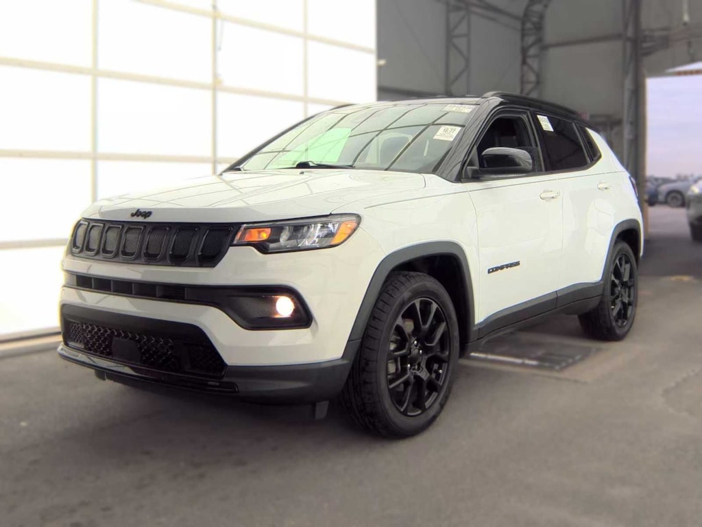 Used 2022 Jeep Compass Altitude SUV
