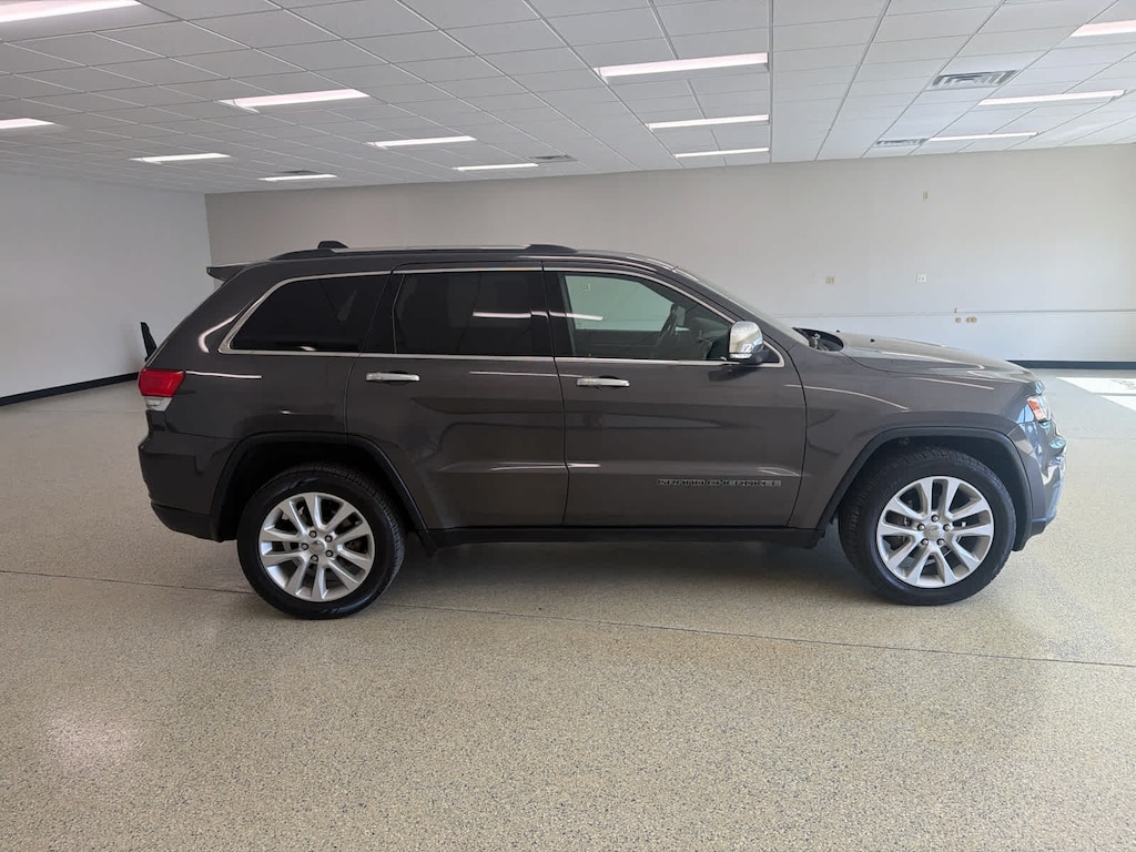 Used 2017 Jeep Grand Cherokee Limited SUV