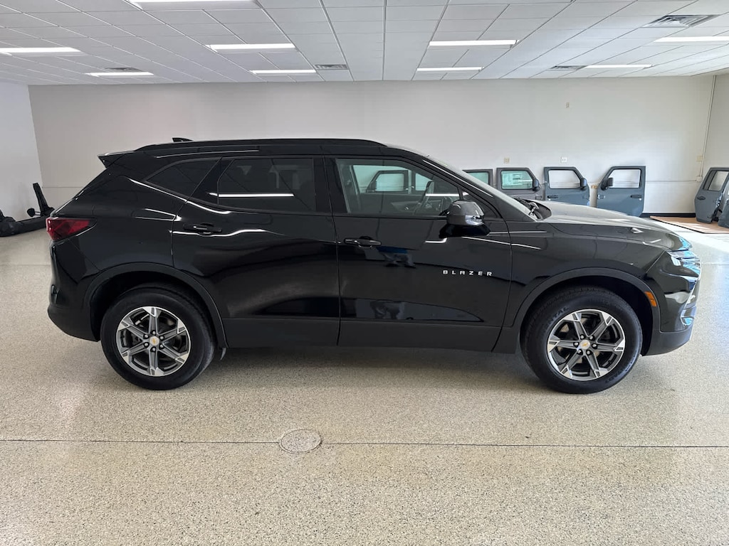 Used 2024 Chevrolet Blazer 2LT SUV