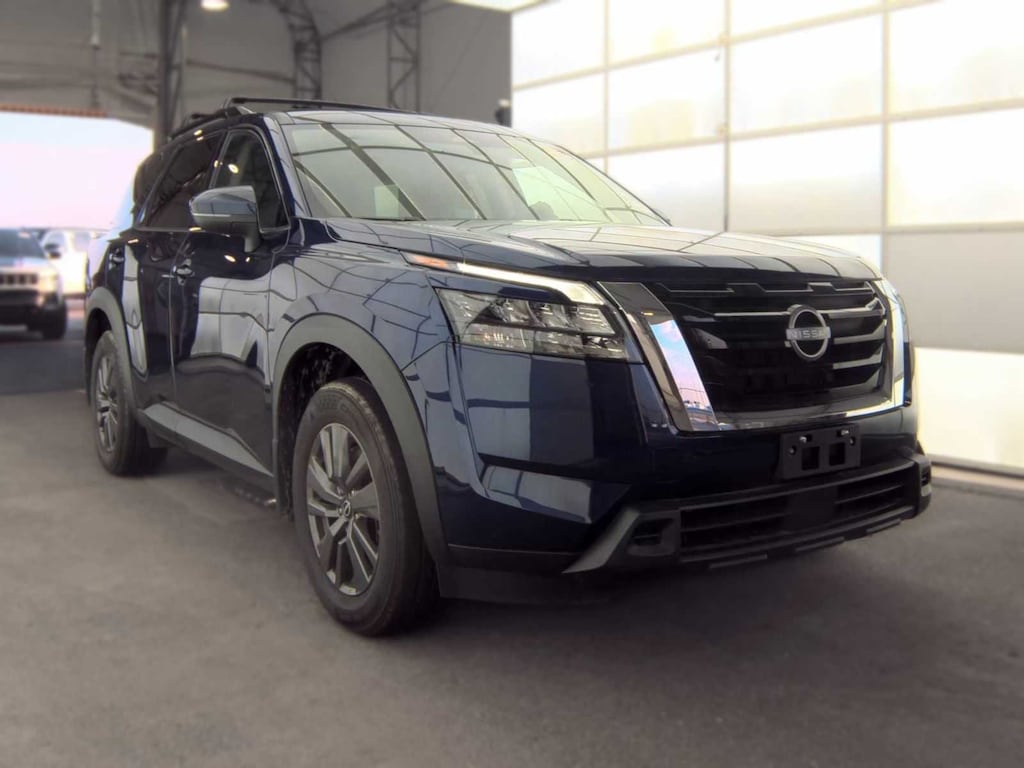 Used 2023 Nissan Pathfinder SV SUV