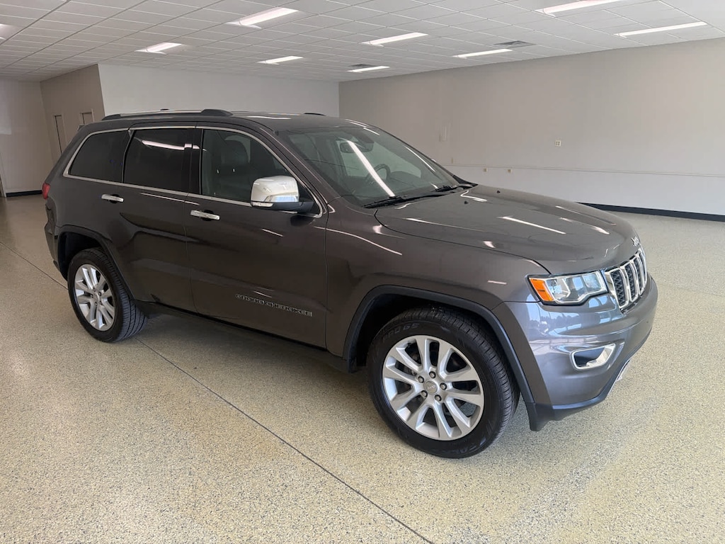 Used 2017 Jeep Grand Cherokee Limited SUV