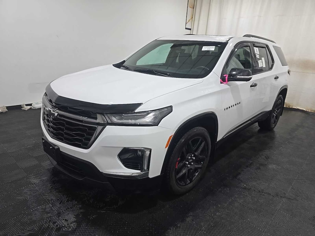 Used 2023 Chevrolet Traverse Premier SUV