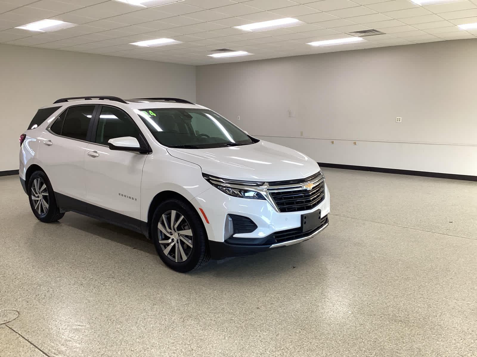 Used 2024 Chevrolet Equinox LT SUV