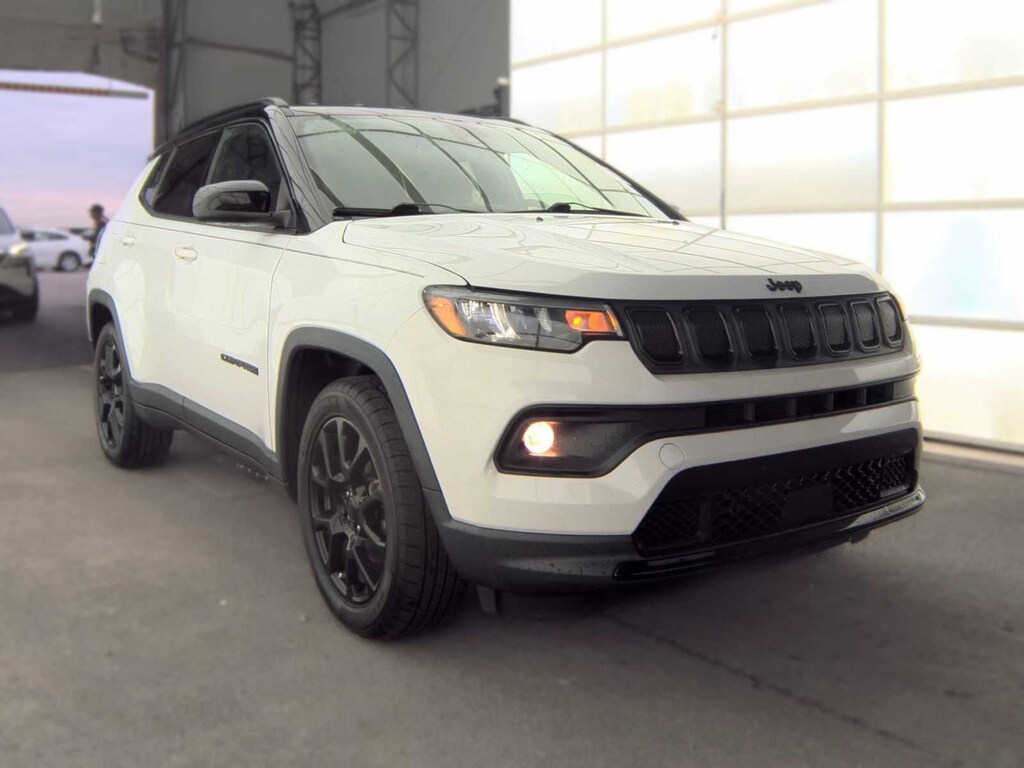 Used 2022 Jeep Compass Altitude SUV