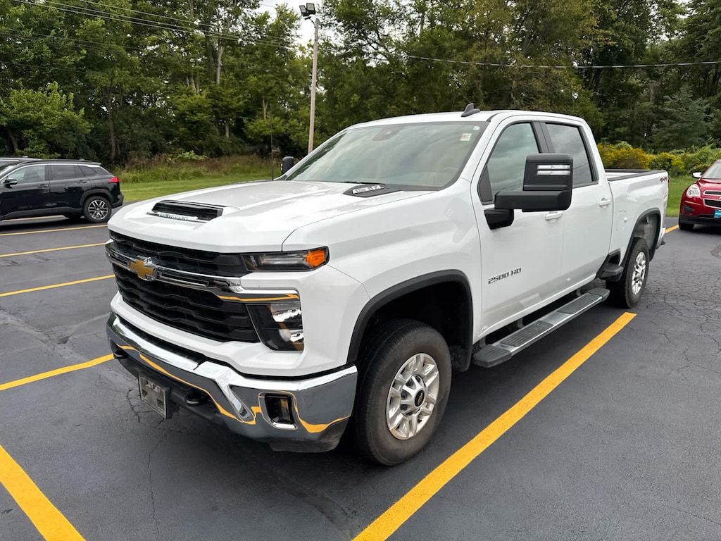 Used 2025 Chevrolet Silverado 2500 HD LT Truck Crew Cab