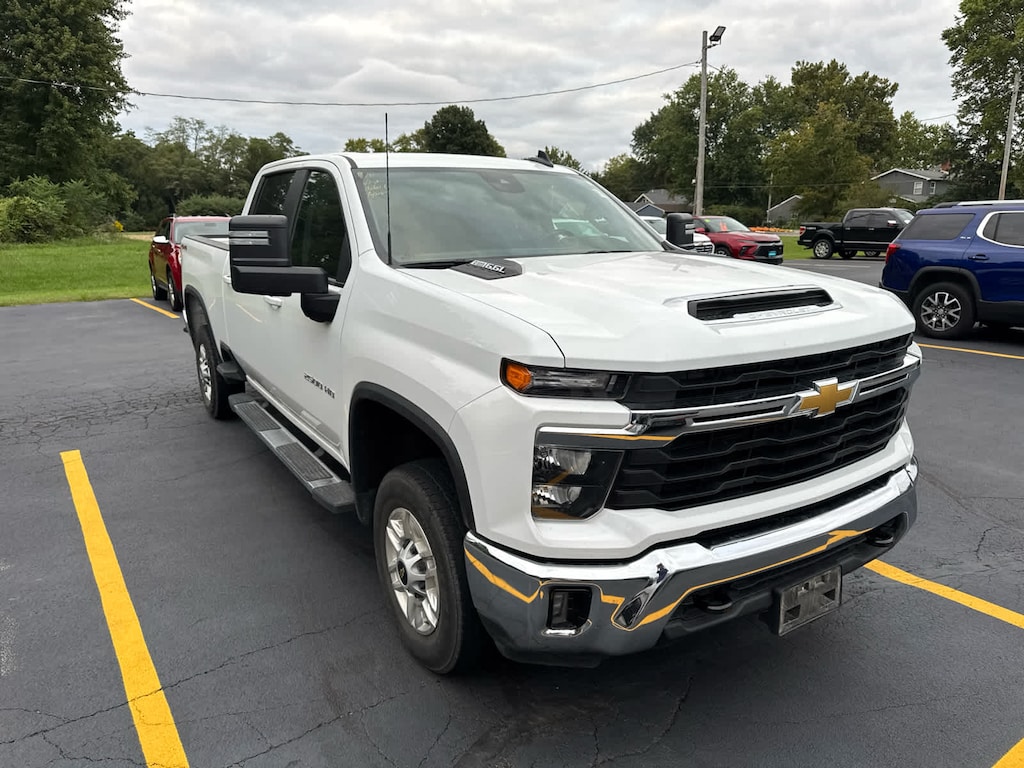 Used 2025 Chevrolet Silverado 2500 HD LT Truck Crew Cab