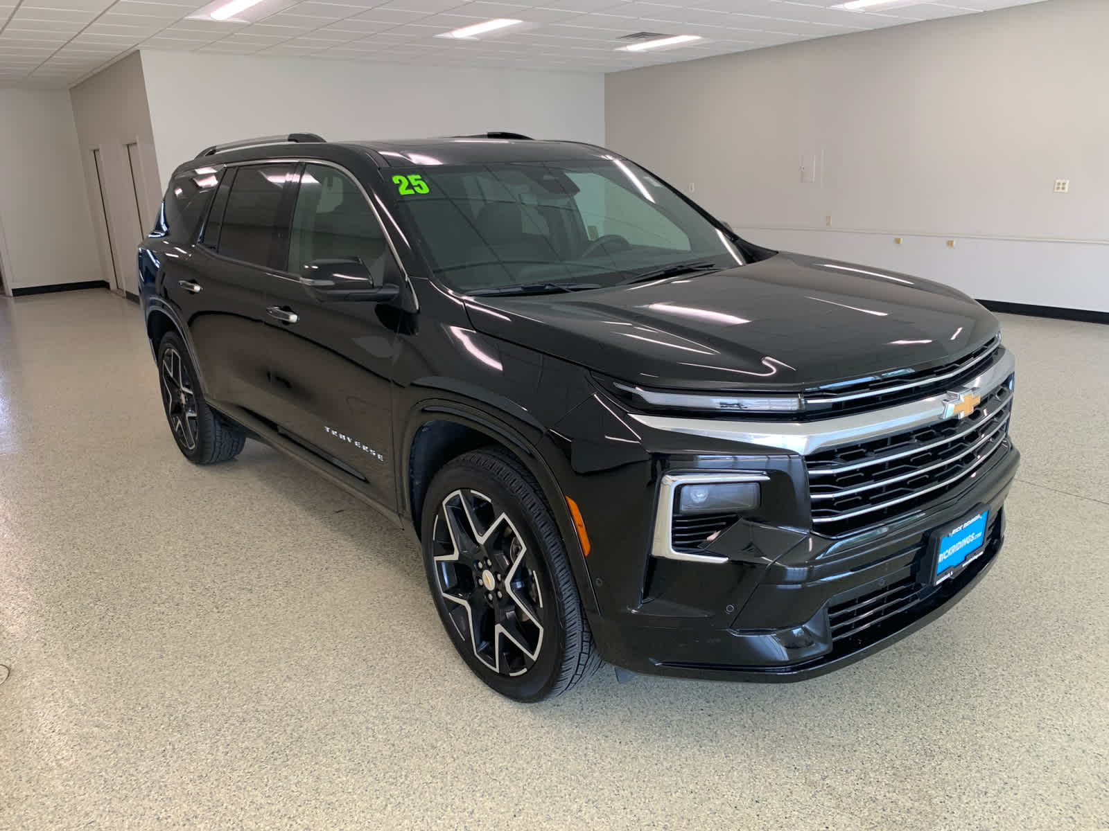 Used 2025 Chevrolet Traverse High Country SUV