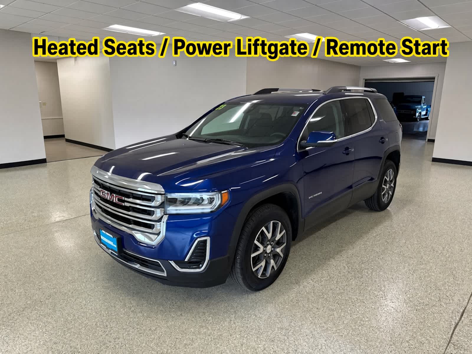 2023 GMC Acadia SLE