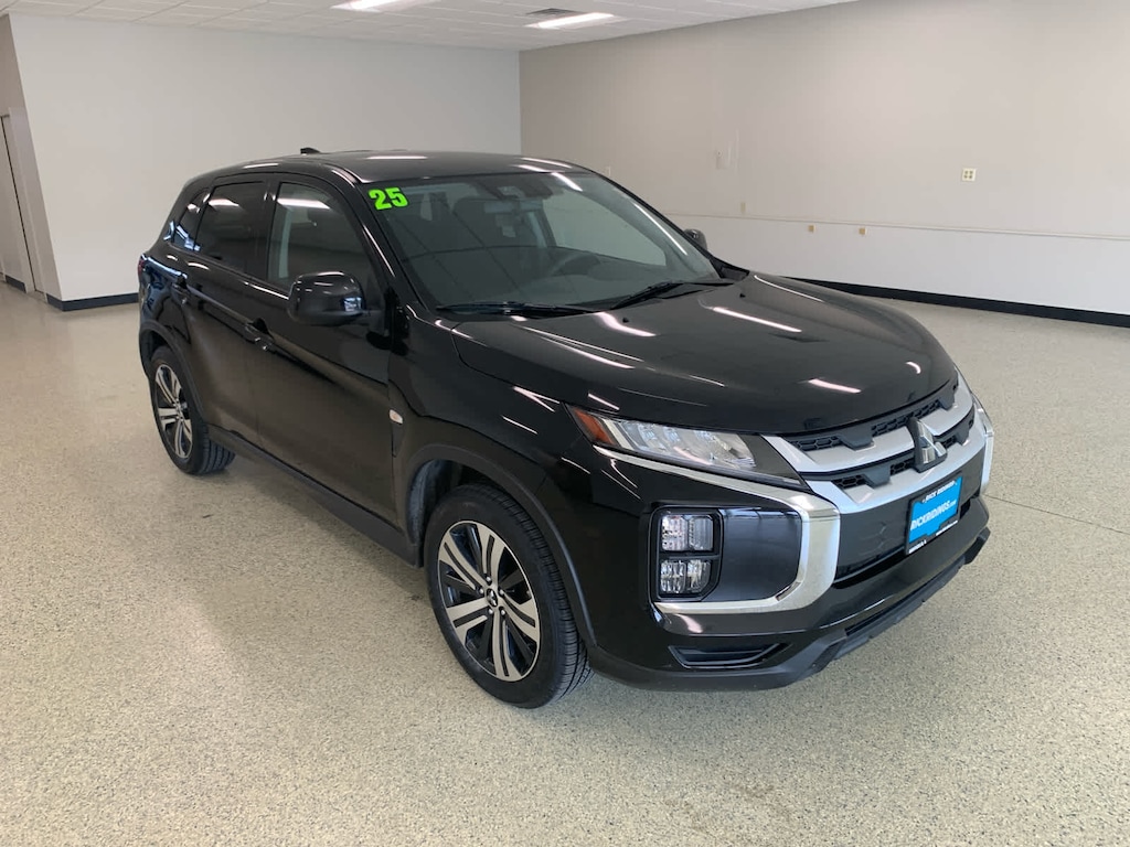 Used 2025 Mitsubishi Outlander Sport S SUV