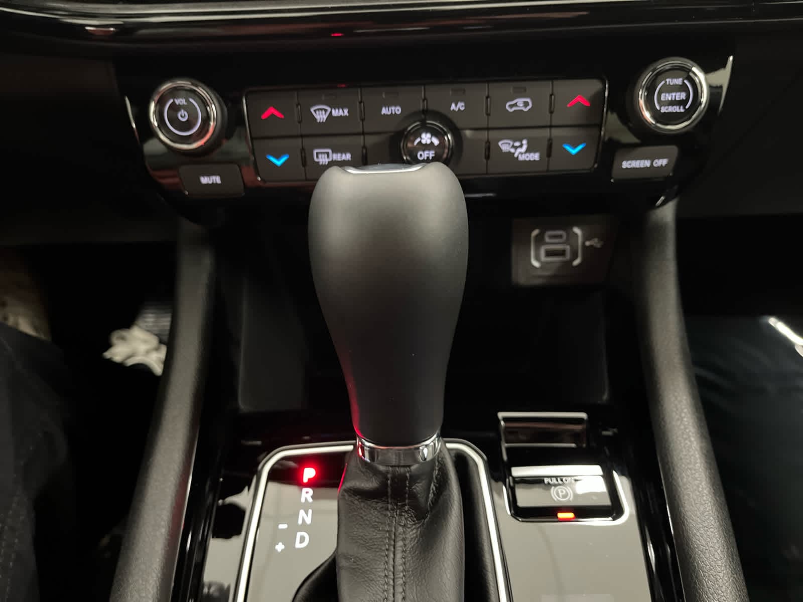 2026 Jeep Compass Latitude Altitude - Photo 24