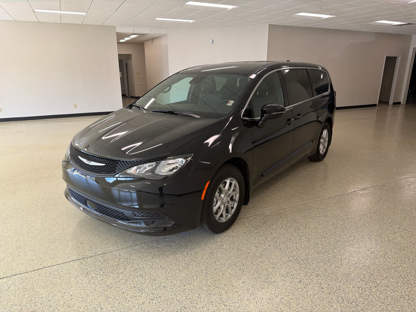 2027 Chrysler Voyager LX