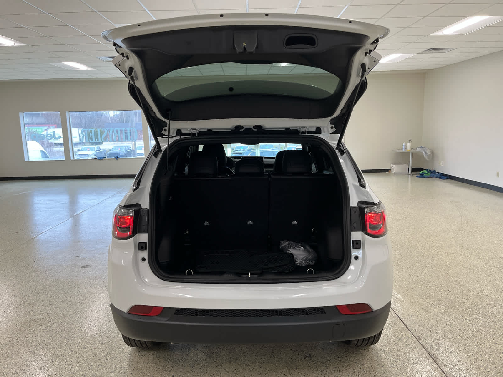 2026 Jeep Compass Latitude Altitude - Photo 12