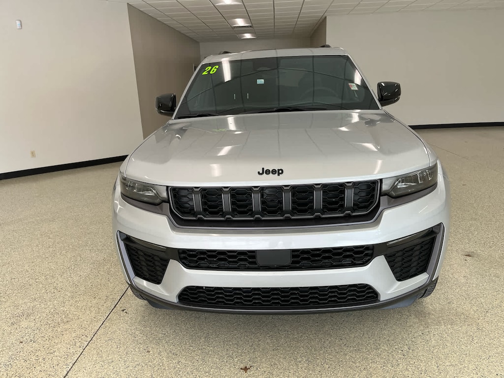 New 2026 Jeep Grand Cherokee LIMITED 4X4 Sport Utility