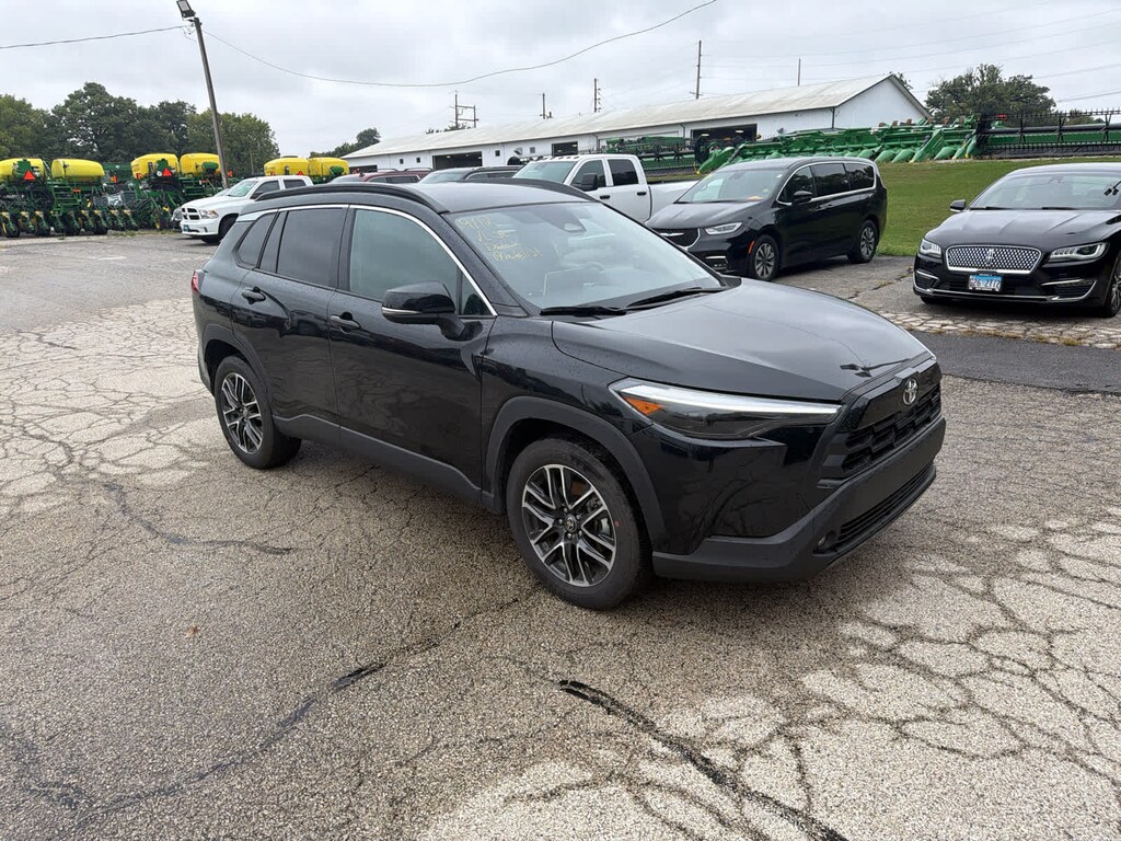 Used 2026 Toyota Corolla Cross XLE 4WD (Natl)