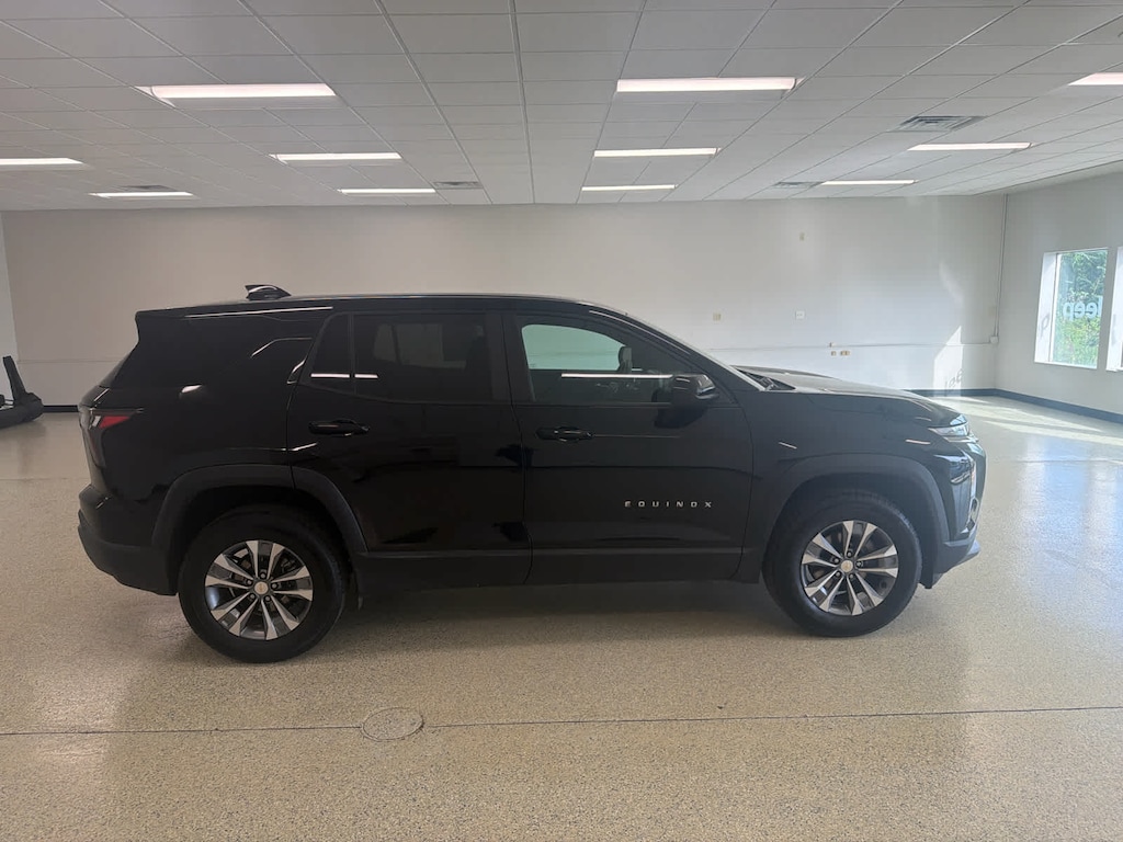 Used 2026 Chevrolet Equinox AWD LT