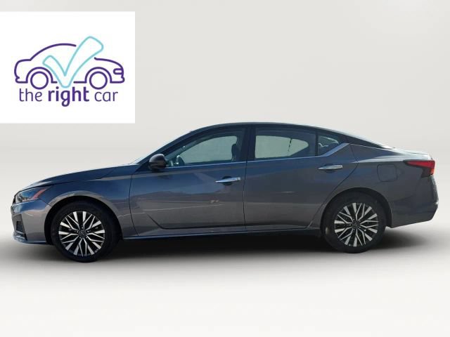 Used 2025 Nissan Altima SV Sedan