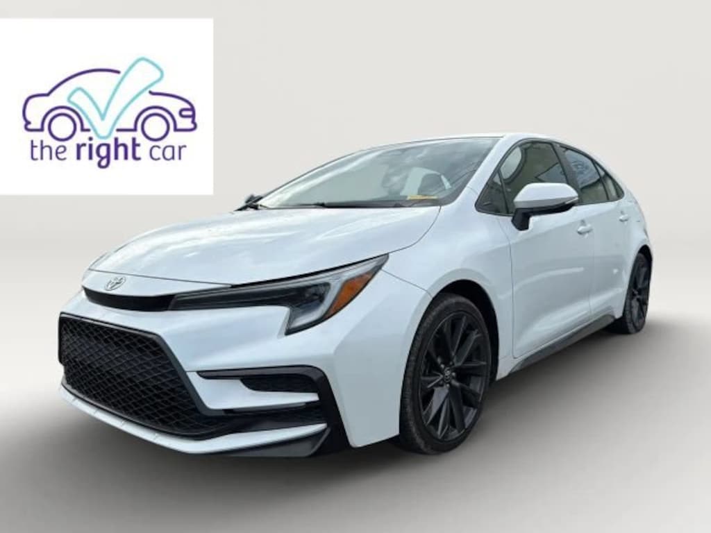 Used 2024 Toyota Corolla SE Sedan 4D Sedan