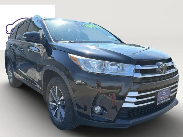 Used 2019 Toyota Highlander XLE Sport Utility 4D SUV