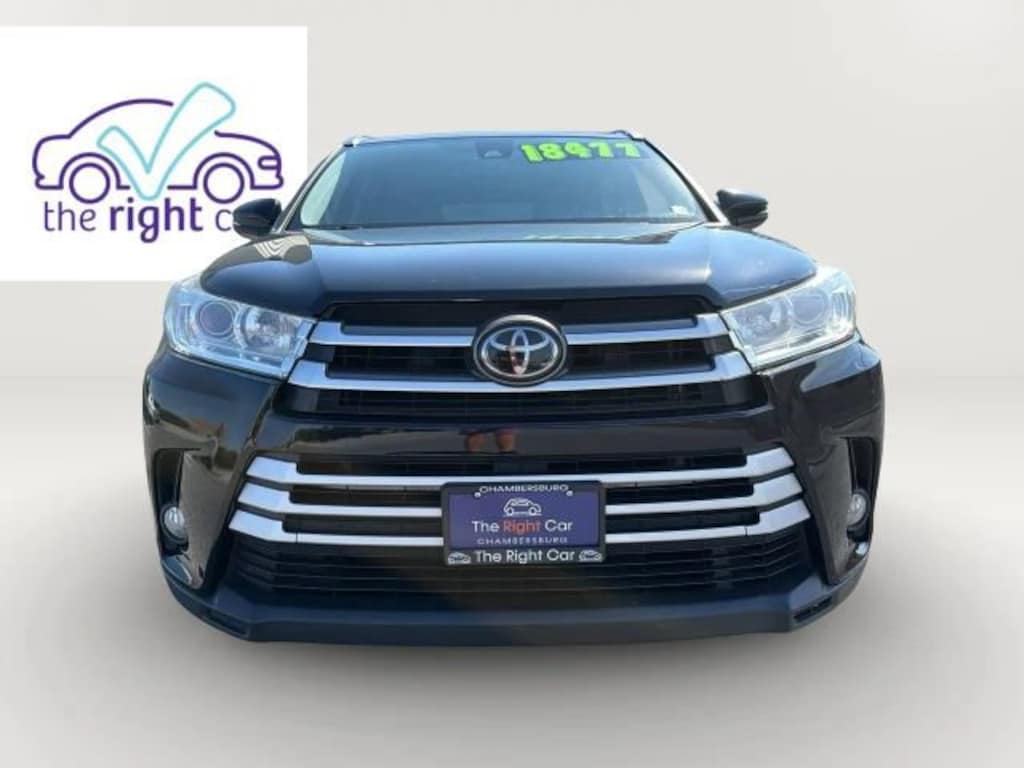 Used 2019 Toyota Highlander XLE Sport Utility 4D SUV