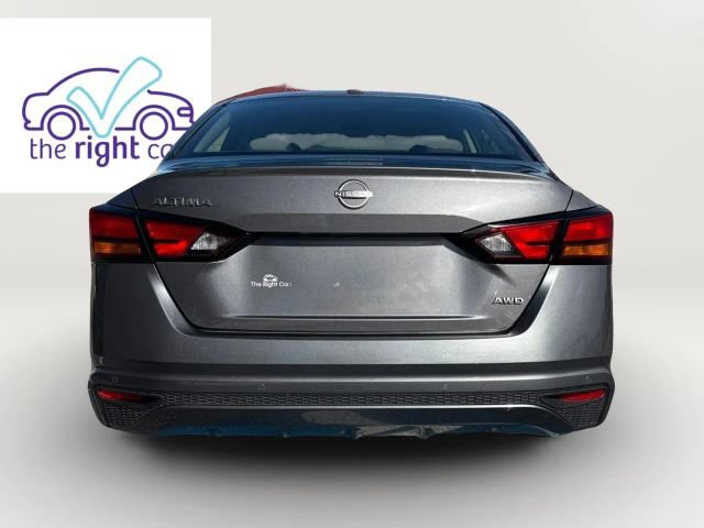 Used 2025 Nissan Altima SV Sedan