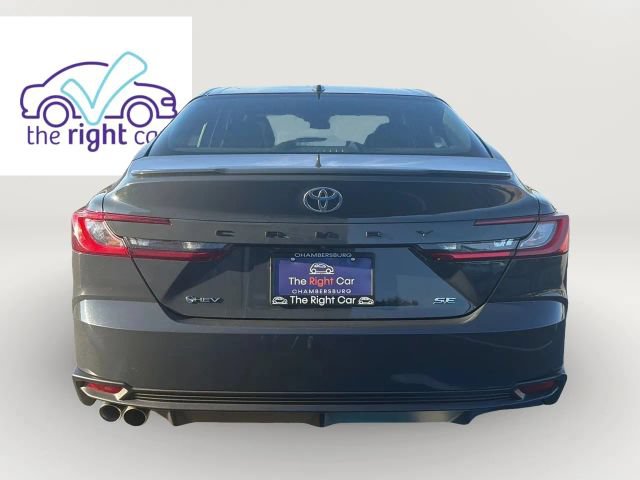 Used 2025 Toyota Camry SE Sedan 4D Sedan