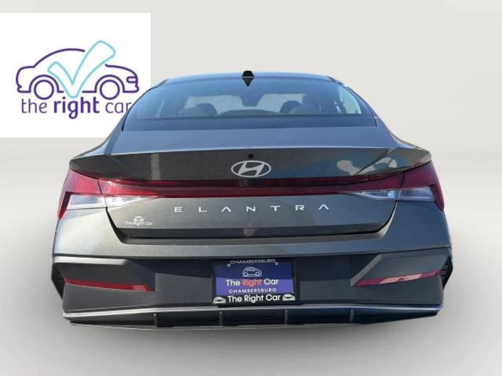 Used 2024 Hyundai Elantra SEL Sedan