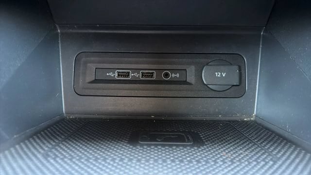 2021 Volkswagen Atlas SE w/Tech - Photo 18