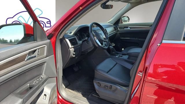 2021 Volkswagen Atlas SE w/Tech - Photo 10