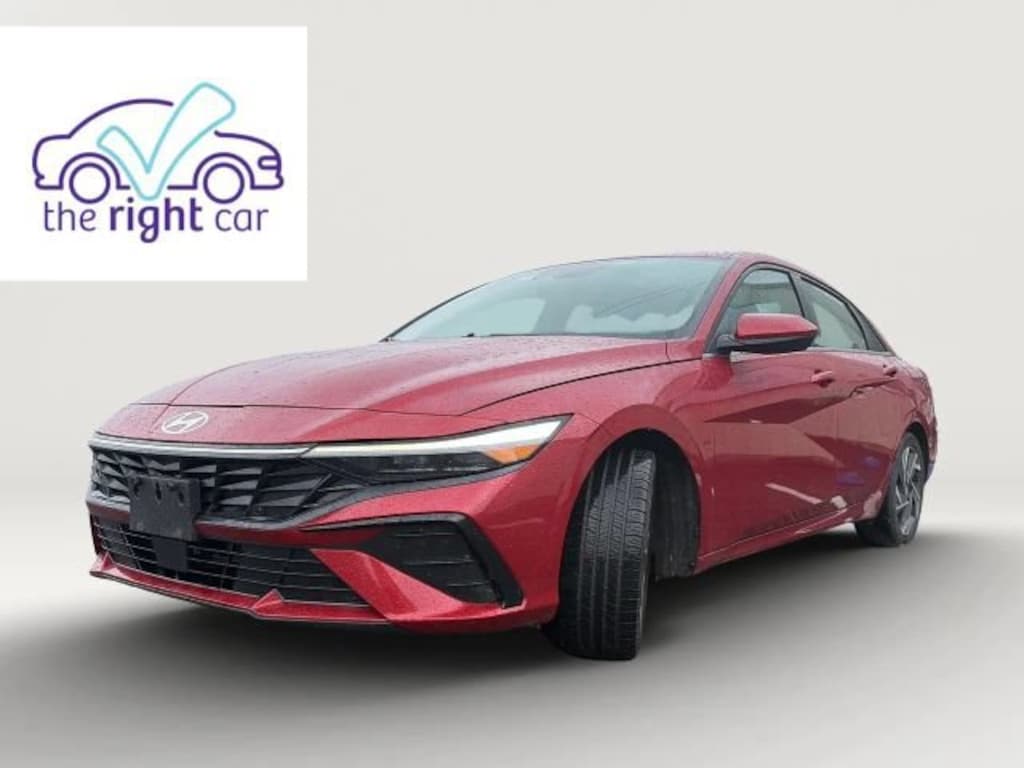 Used 2025 Hyundai Elantra SEL Convenience Sedan