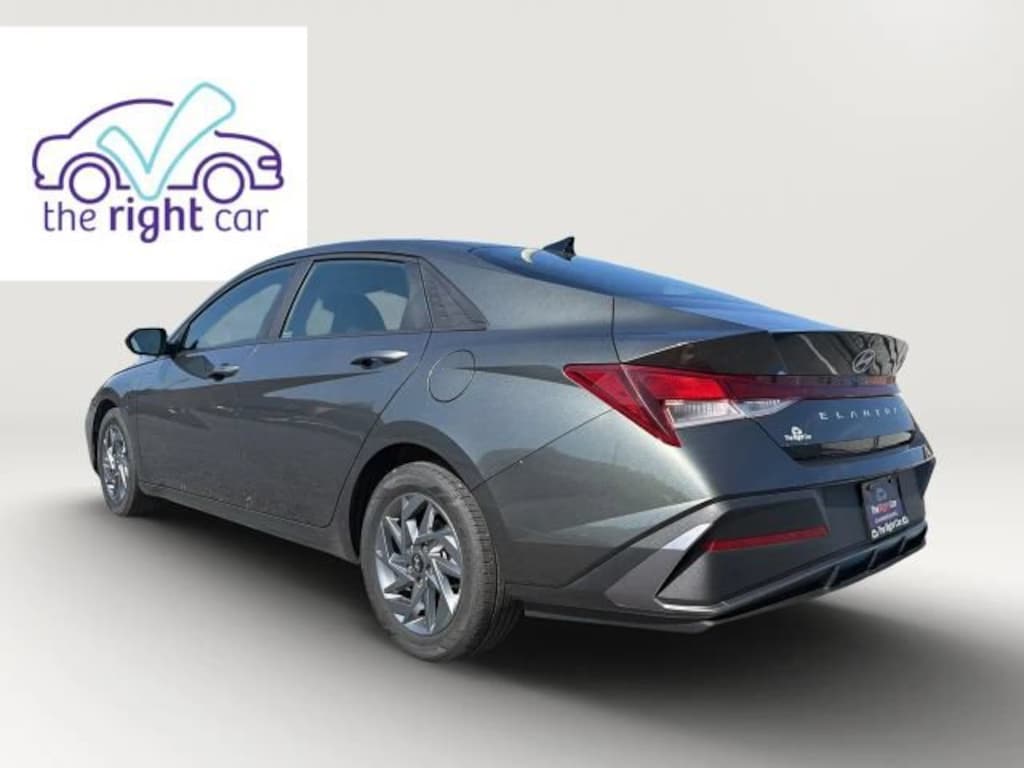 Used 2024 Hyundai Elantra SEL Sedan