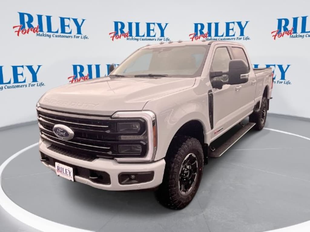 New 2026 Ford F-250SD Platinum Truck