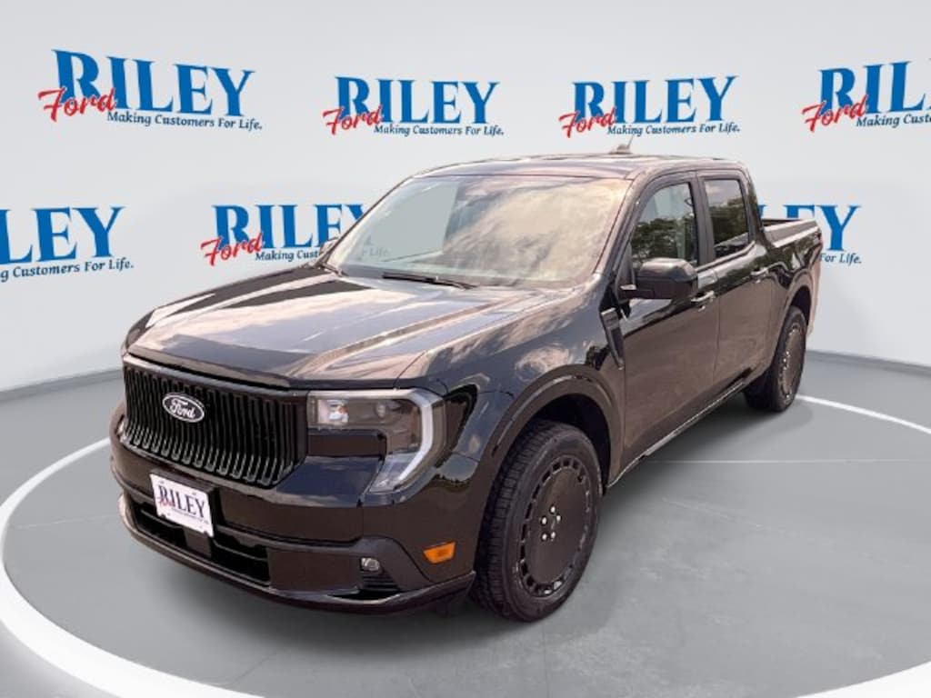 New 2026 Ford Maverick Lobo Standard Truck