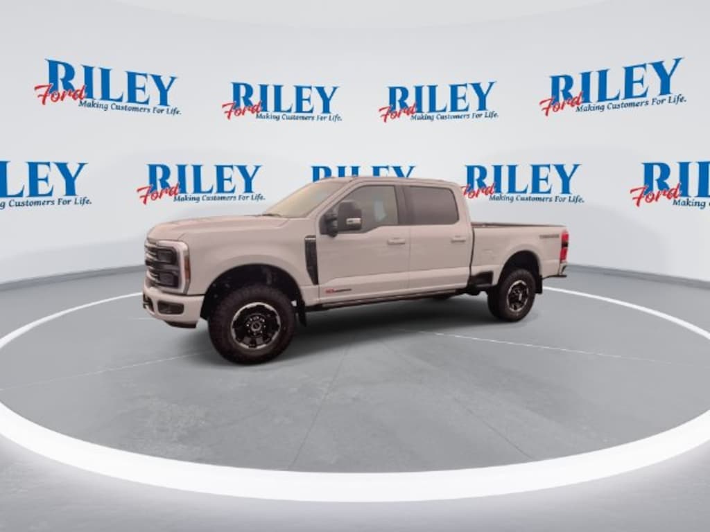 New 2026 Ford F-250SD Platinum Truck