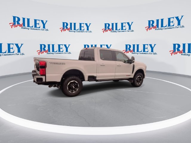 2026 Ford F-250 Super Duty Platinum - Photo 8