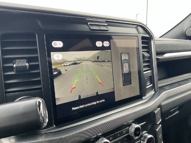 2026 Ford F-250 Super Duty Platinum - Photo 17