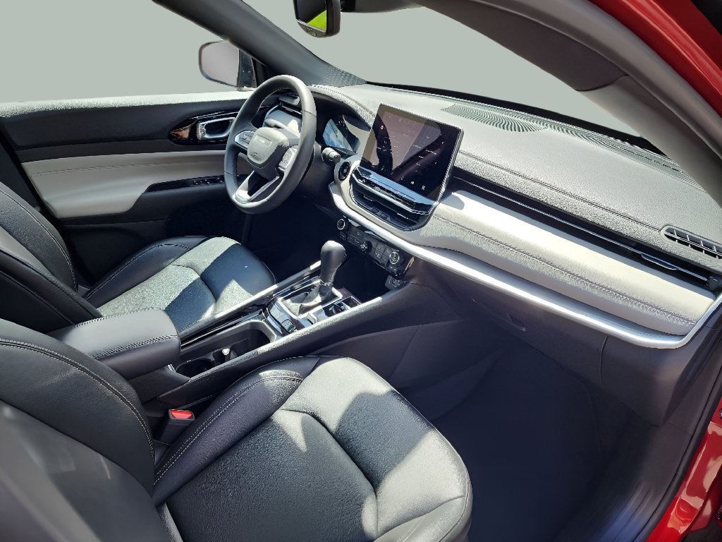 2025 Jeep Compass Limited - Photo 10