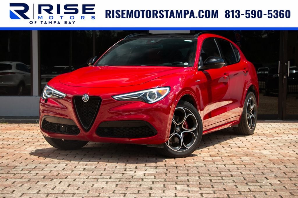 2022 Alfa Romeo Stelvio