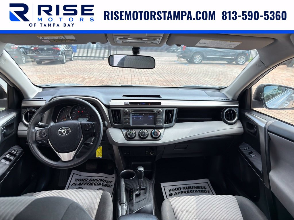 2015 Toyota RAV4 LE - Photo 13